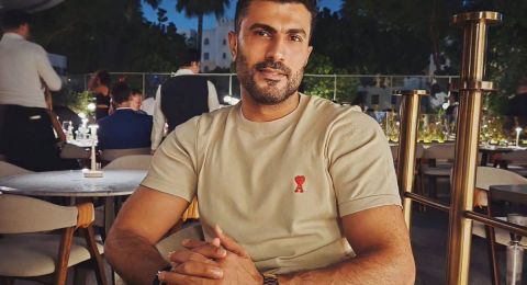 محمد سامي يطلب من الجمهور تحديد موعد عرض مسلسله الجديد