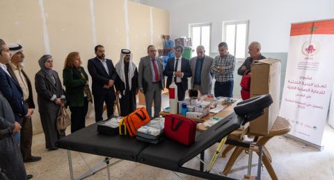 وكالة بيت مال القدس تجهز نقاط الرعاية الصحية الأولية في ضواحي القدس بمستلزمات الإسعاف الأولي والأجهزة الطبية الخفيفة