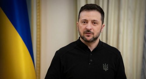 زيلينسكي يشكل وفداً لإجراء محادثات إنهاء الحرب مع روسيا