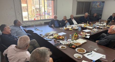 اجتماع في مجلس الرينة لبحث إحياء القائمة المشتركة وتعزيز العمل السياسي العربي