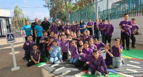 مدرسة نين الابتدائية تختتم أسبوع الأمان على الطرق بفعاليات مميزة ومشاركة واسعة