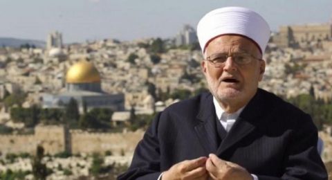 بدء محاكمة الشيخ عكرمة صبري في القدس بتهمة “التحريض”