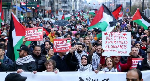 15 ألف متظاهر في بروكسل يطالبون أوروبا بوقف الدعم وفرض عقوبات