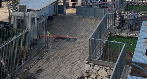 حادثة عنف خطيرة في عين ماهل: إطلاق نار وقنبلة تستهدف حارس مدرسة  (40 عامًا)