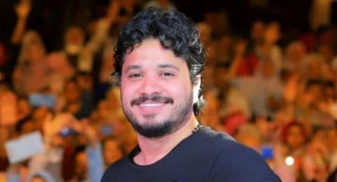 منشور غامض واعتذار مفاجئ.. مصطفى حجاج يعلن اعتذاره عن حفلات رأس السنة