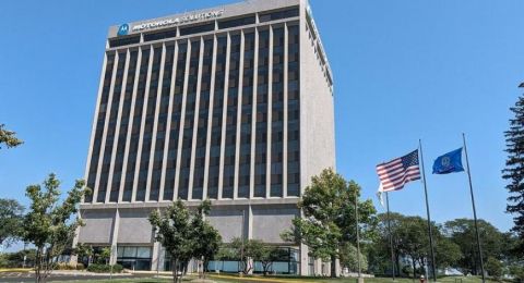 نشطاء أميركيون يطالبون ولاية إلينوي بسحب استثماراتها من 