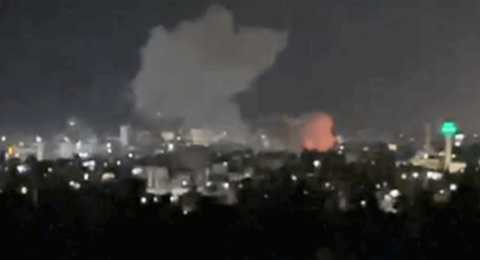 مجزرة في مخيم عين الحلوة: غارة إسرائيلية تستهدف موقعًا لـ