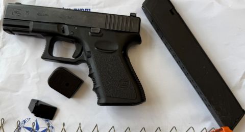 لائحة اتهام ضد قاصر من الطيبة بشبهة إطلاق نار وحيازة سلاح