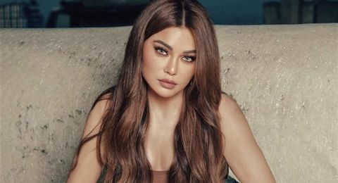 هيفاء وهبي تهاجم محللة لغة جسد وتهدد بفضحها