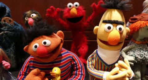 نتفليكس تفاجئ عشاق 