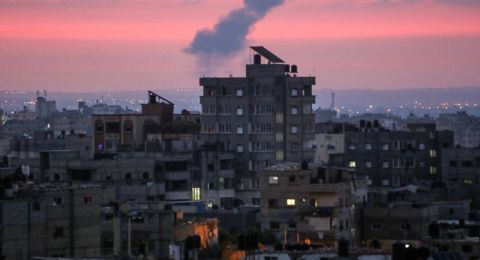 الدفاع المدني في غزة: ارتقاء 44 شخصًا بغارات اسرائيلية