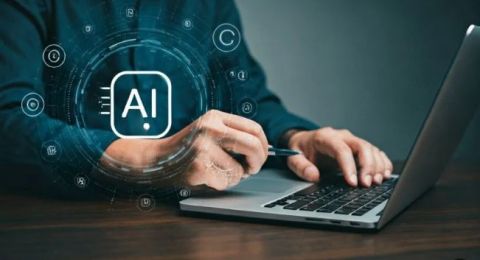 كيف تدفع الضبابية الاقتصادية ارباب الصناعة لتسريع تبني حلول الذكاء الاصطناعي؟