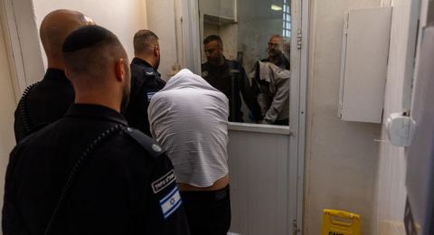 الشرطة تعتقل شابًا من عسفيا بشبهة تهديد قاصرات بصور عارية مزيّفة أنشأها عبر الذكاء الاصطناعي