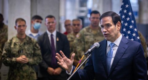 وزير الخارجية الأميركي يغادر إسرائيل إلى قطر