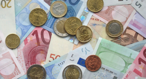 أسعار العملات اليوم الأحد 18 أكتوبر 2025: