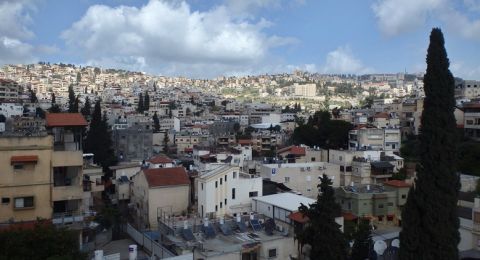 بلدية الناصرة تطالب بإخلاء الأرصفة من الباعة قبل البدء بمخالفات