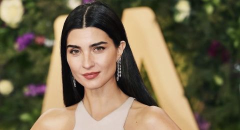 أنباء عن علاقة حب تجمع النجمة التركية المعروفة بـ 