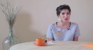  كيفية تزيين قميصك بالبروش بالعيد