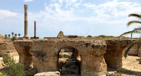 رحلة سياحية إلى قرطاج التونسية للغوص في تاريخها العريق