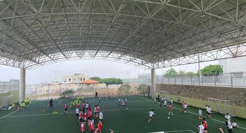 انطلاق مخيم كرة القدم والتحدي الرياضي لطلاب المرحلة الابتدائية في أم الفحم