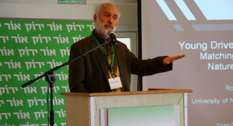 في إسرائيل احتمال مقتل شاب في حادث طرق أعلى بخمسة أضعاف من احتمال مقتل سيدة شابة