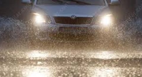 كيف تحافظ بشكل سليم على سيارتك في العواصف والأمطار؟