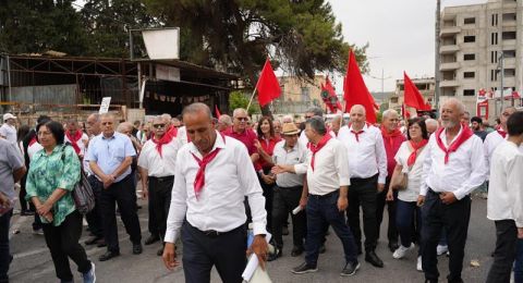 انطلاق مسيرة الأول من أيار في الناصرة  "ثمن الحرب يدفعه العمّال والفقراء"