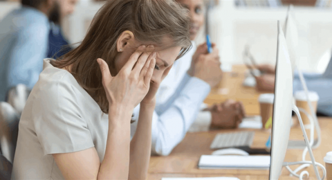 إذا كان الموظف يواجه خلافات مع مديره.. هل عليه أن يستقيل؟