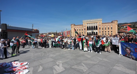 وقفة احتجاجية في البوسنة تندد بالإبادة في غزة