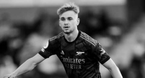 إصابة خطيرة تنهي حياة لاعب أرسنال السابق