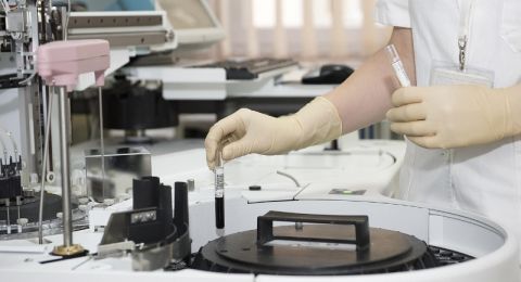 فرنسا: تفشي مرض خطير يثير القلق وتحذيرات من انتشار العدوى