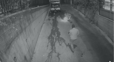 إضرام النار في سيارة لتنظيف الشوارع تابعة لبلدية عرابة فجر اليوم