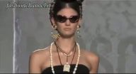 أناقة ازياء موسكينو ربيع 2012 أناقة ازياء موسكينو ربيع 2012