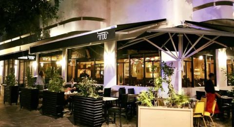 قطاع المطاعم في إسرائيل يواجه انهيارًا واسعًا: تراجع بنسبة 90% وإلقاء الطعام في القمامة