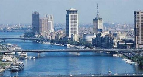 انتشال جثة غريق من داخل نهر النيل