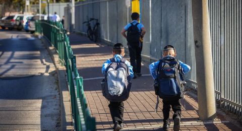 إغلاق 80 مدرسة 