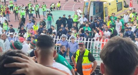 سقوط مشجعين من المدرجات ومصرع شخص في الجزائر