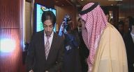 الأمير سلمان يمازح مبتعثا ويذكره بشاعر قبيلته