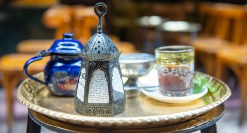 حكم من أكل أو شرب ظانًّا عدم طلوع الفجر