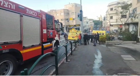 حيفا: اصابة امرأة بجراح حرجة اثر اندلاع حريق بمنزل حيفا: اصابة امرأة بجراح حرجة اثر اندلاع حريق بمنزل