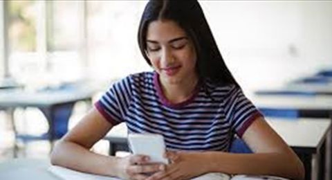 نصائح ذهبية لتنظيف الهواتف الذكية.. طبّقوها!