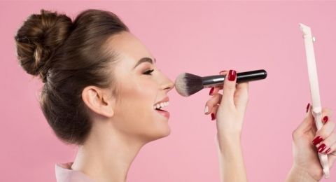 خدع بالمكياج.. لحاجبين مثاليين