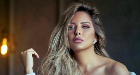 فنانة مصرية تحتفل بزفاف ابنها... شاهدوا إطلالتها