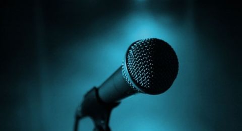 بطريقة مروعة فنانة شابة تفقد حياتها في حادث إطلاق نار.. هذا ما حصل معها