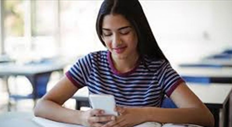 نصائح ذهبية لتنظيف الهواتف الذكية.. طبّقوها!