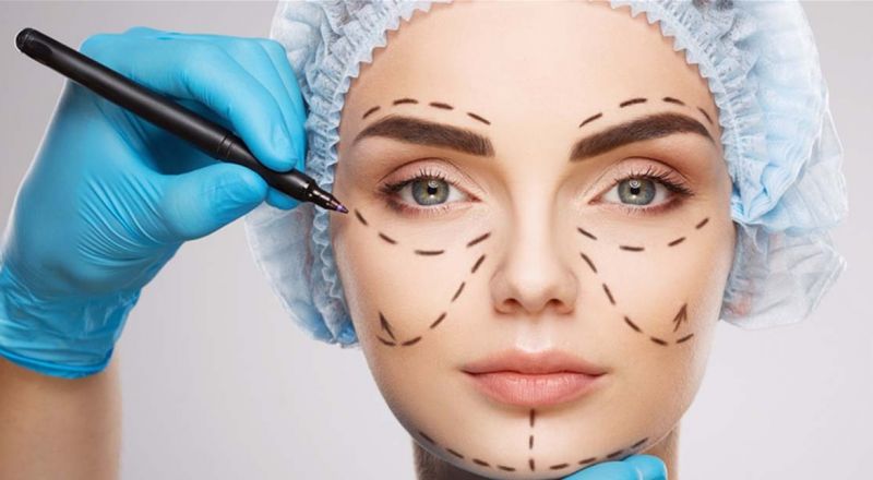 عمليات التجميل.. 10 آثار جانبية انتبهي لها