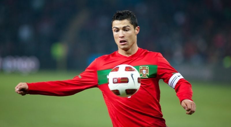 كريستيانو رونالدو يورط 