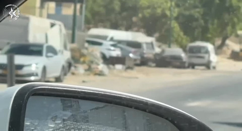 الشرطة: اعتقال مقيم غير قانوني يقود مركبة 