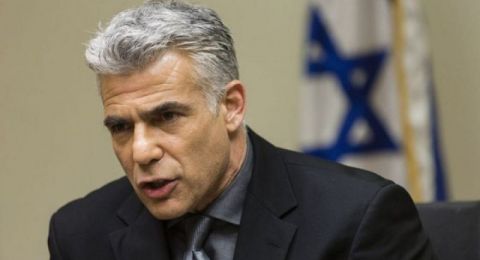 لابيد: علينا أن نعتذر عن قتل الأطفال وهذا لمصلحة إسرائيل