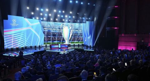 قرار تاريخي يتخذه 